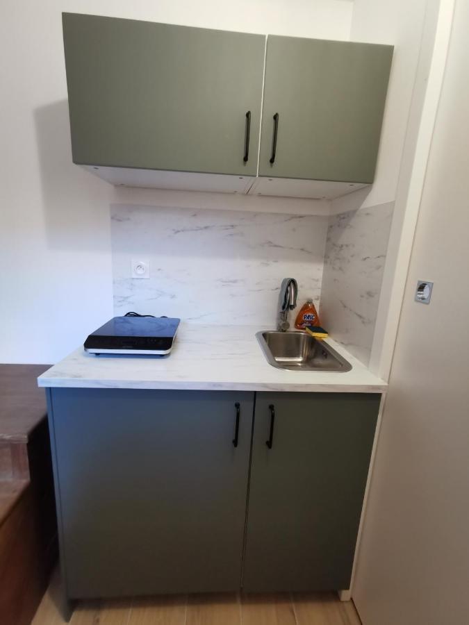 Studio En Duplex Dans Un Hotel Particulier Кан Экстерьер фото